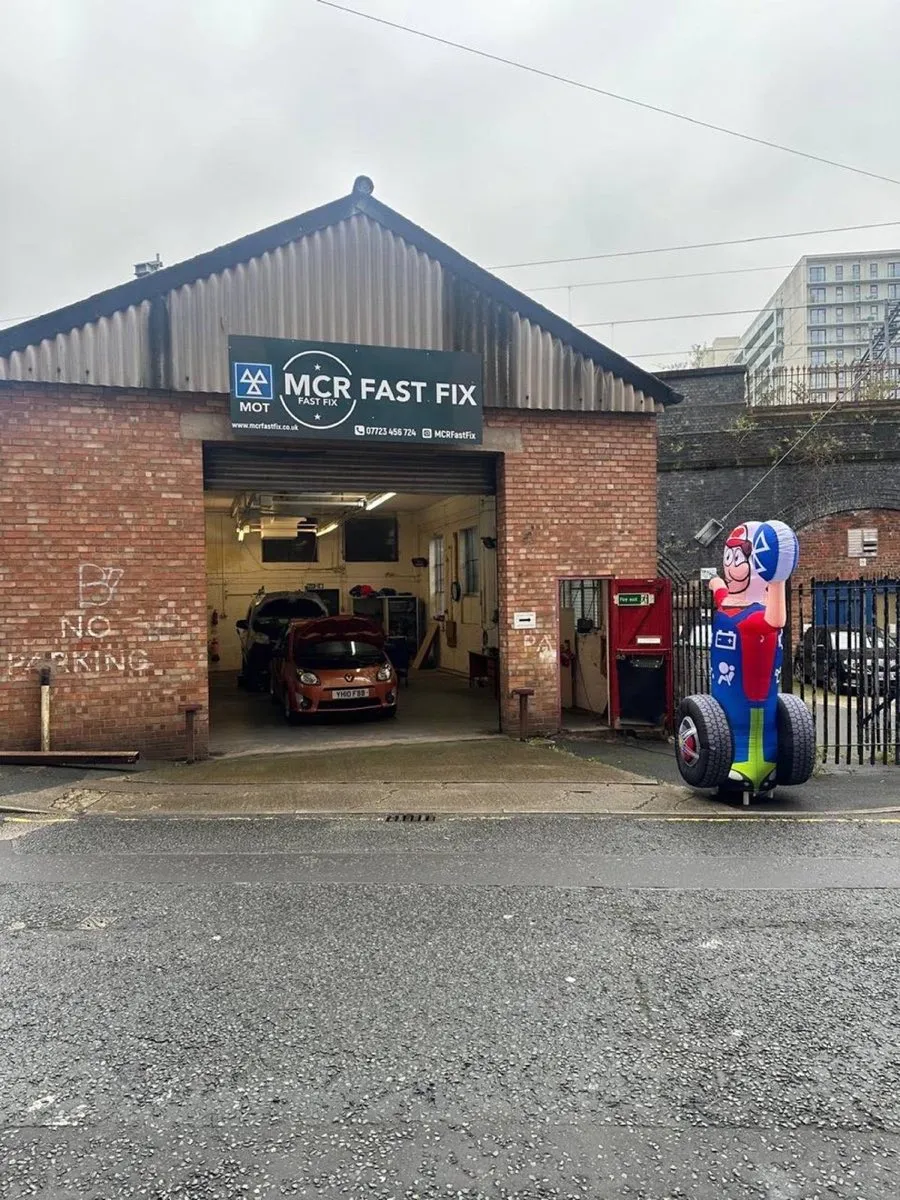 The MCR Fast Fix workshop on Cross Street, Salford